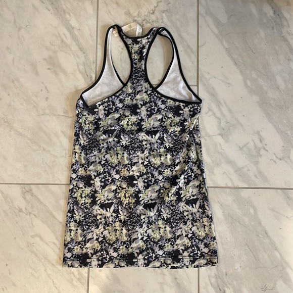 Lululemon Cool Racerback Size 10 - Picture 2 of 4